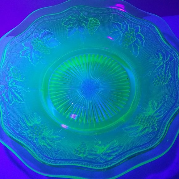 Other - uranium green depression glass bowl grape motif glowy glass